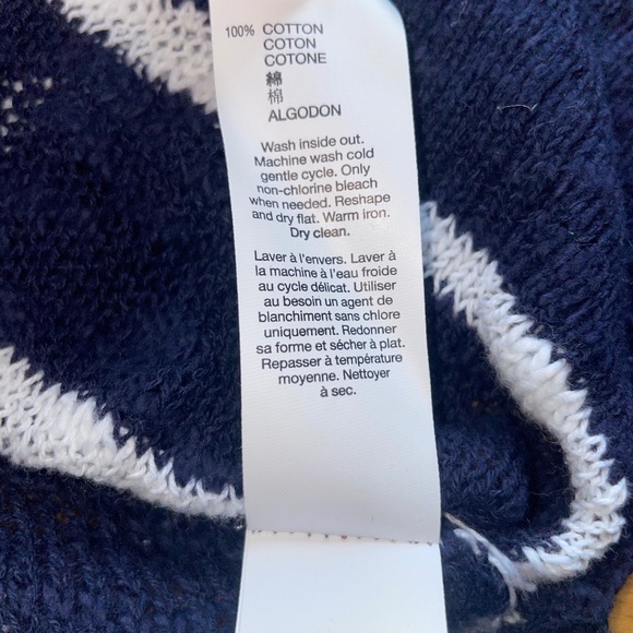 New Women’s Gap Lightweight Striped Sweater - Picture 6 of 8